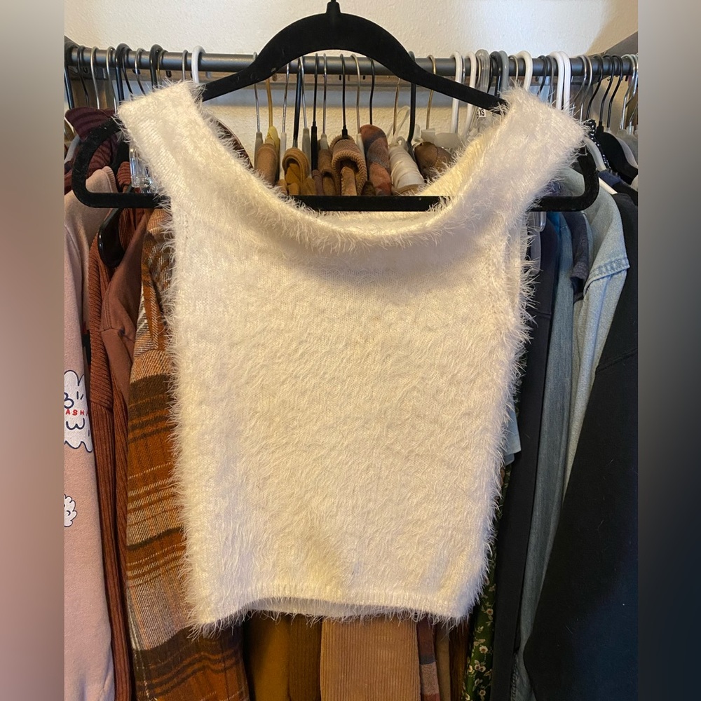 Y2K New Without Tags Furry Fuzzy White Off Shoulder Top